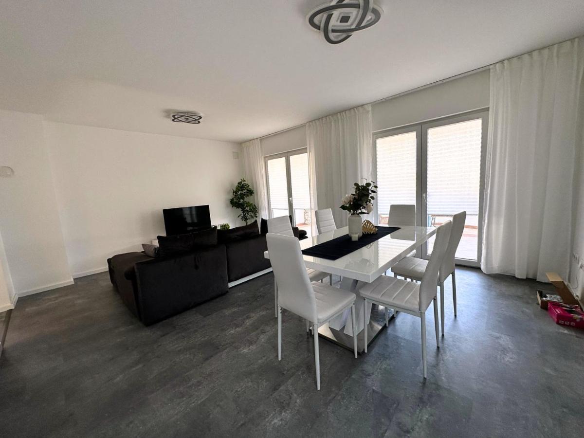 Apartmani Adriana Lakmartin Luaran gambar