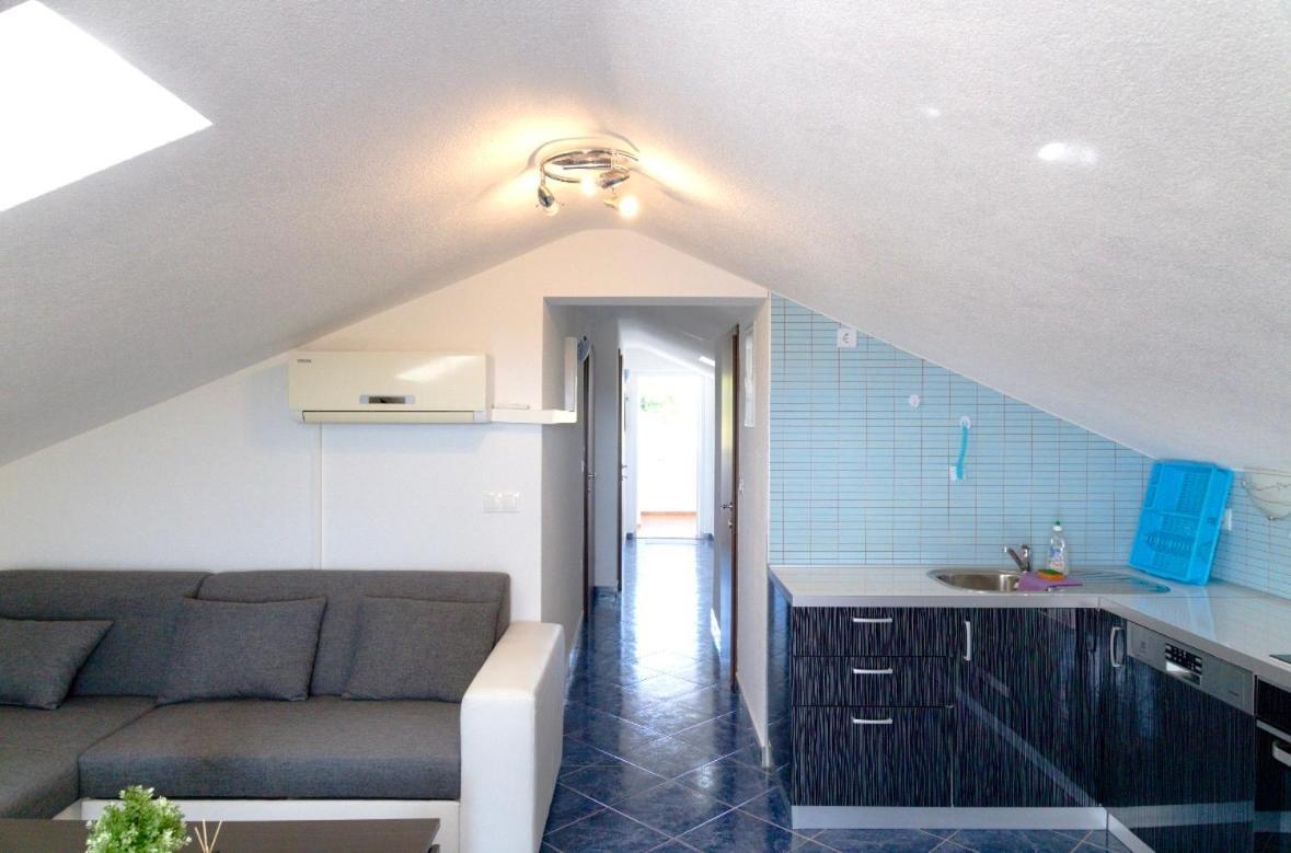 Apartmani Adriana Lakmartin Luaran gambar